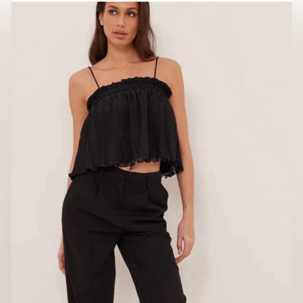 NA-KD Pleated Tank Top